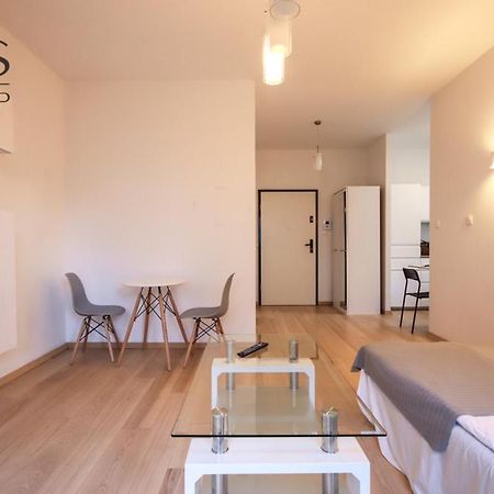 Apartament W Scislym Centrum Miasta, Rakowicka Cracovie Extérieur photo
